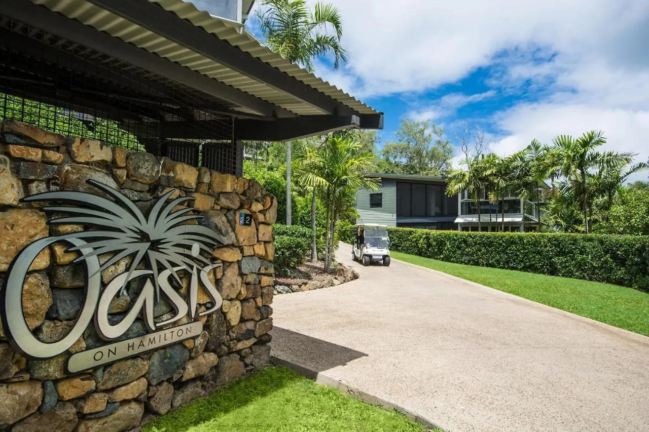 Oasis 1, 2 Bedroom, 1 Bathroom Apartment With Buggy! Hamilton Island Australia