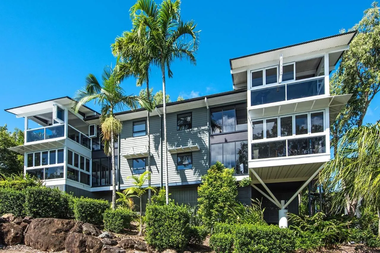 Oasis 1, 2 Bedroom, 1 Bathroom Apartment With Buggy! Hamilton Island 0*,