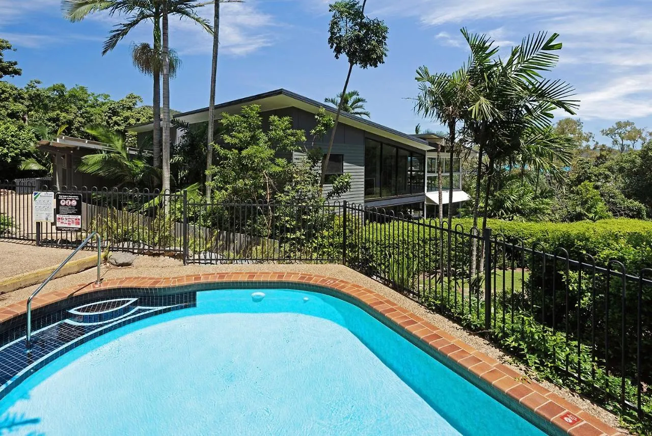 Oasis 1, 2 Bedroom, 1 Bathroom Apartment With Buggy! ハミルトン・アイランド