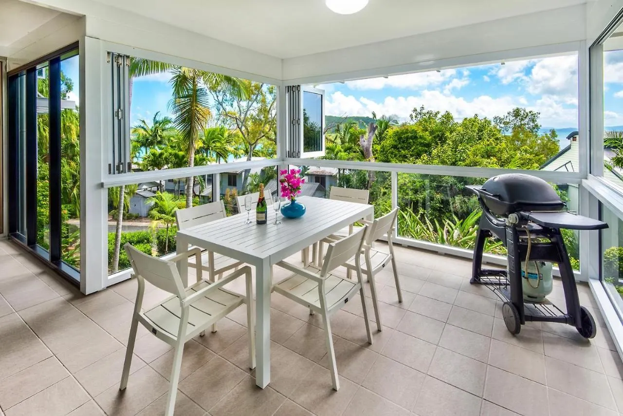 Oasis 1, 2 Bedroom, 1 Bathroom Apartment With Buggy! ハミルトン・アイランド