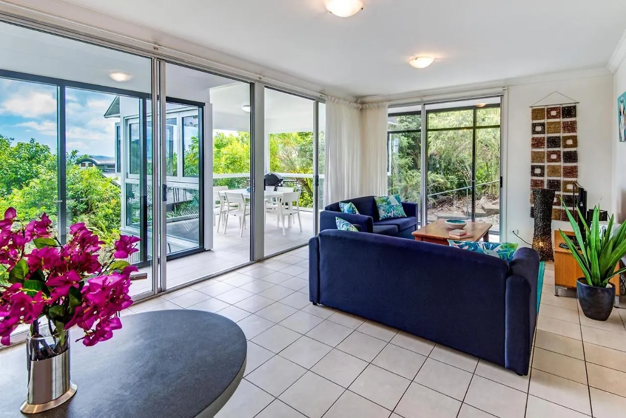 Oasis 1, 2 Bedroom, 1 Bathroom Apartment With Buggy! ハミルトン・アイランド